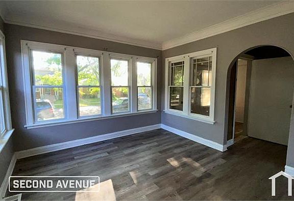 5th image of 12439 S Perry Ave