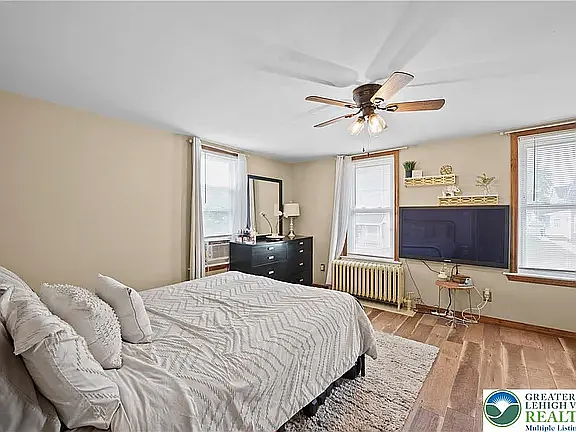 2221 N 1st Ave — Photo 28