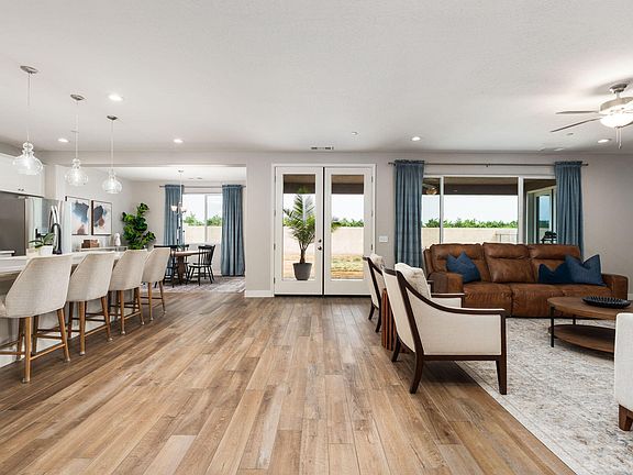 4th image of 3428 N Crenshaw Court