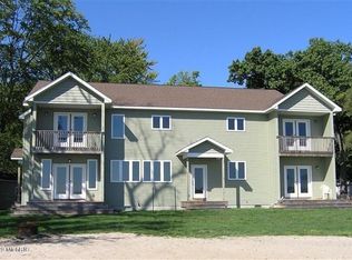 12747 Whispering Pines Dr #20, Wayland, MI