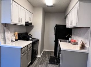 Hickory Grove Apartments, Broken Arrow, OK 74012