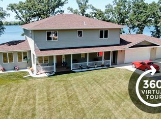 202 Smart Cir, Parkers Prairie, MN 56361