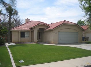 11209 Presada Ct, Bakersfield, CA 93311