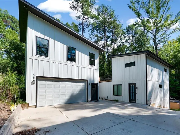 2982 Carolyn Dr, Durham, NC 27703