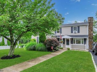 4 Cedar Rd, Montville Twp, NJ 07082