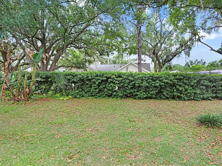 6214 Farthing St — Photo 18