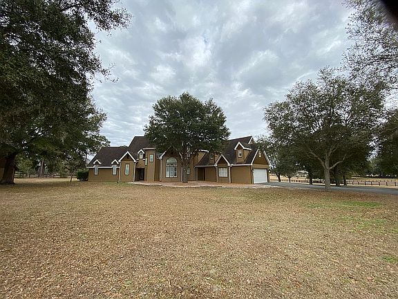 4th image of 997 NW 63rd Ct