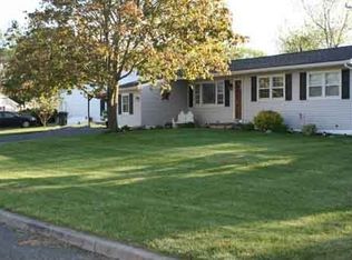 348 Texas Dr, Brick, NJ 08723
