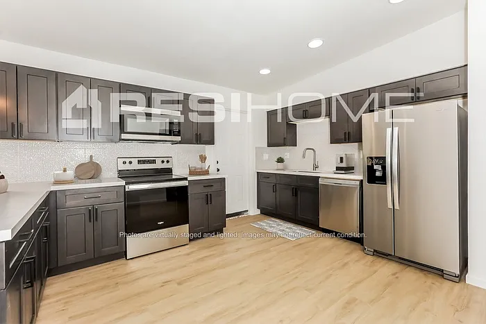 3 bed, 2.0 bath, 1274 sqft, $2,345 — Photo 2