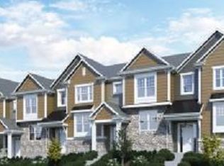 185 2nd Ave, Fontana, WI