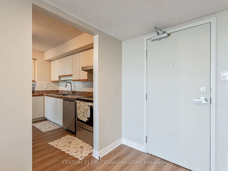 600 Talbot St #412 — Photo 18