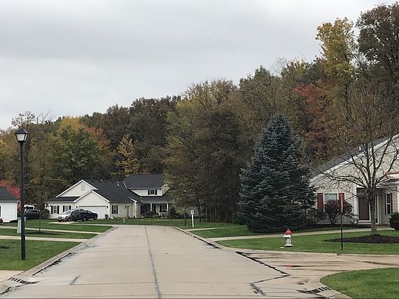 4th image of 10591 Crossings Dr
