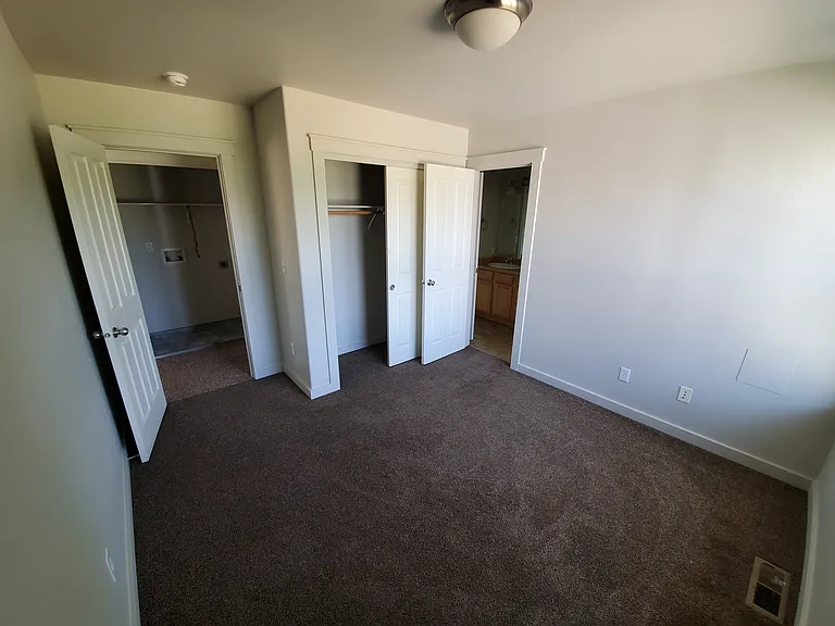 3883 Bosal St — Photo 7