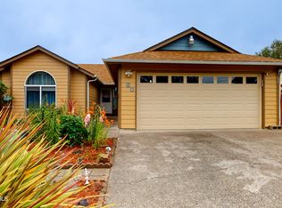 60 SW Alder Ave, Warrenton, OR 97146