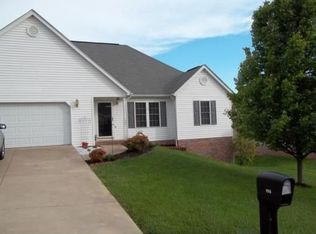 105 Henrys Ln, Bristol, VA 24202