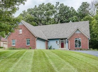 980 Silver Mist Ct, Brookfield, WI 53005