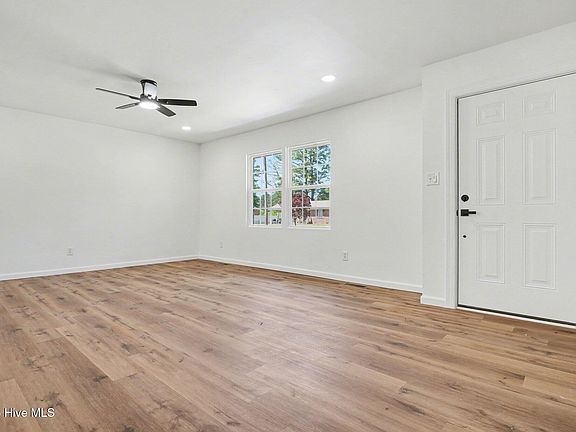5th image of 4734 Hathaway Road