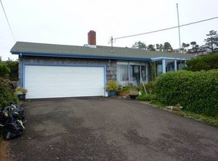 1910 NW Clipper St, Waldport, OR 97394