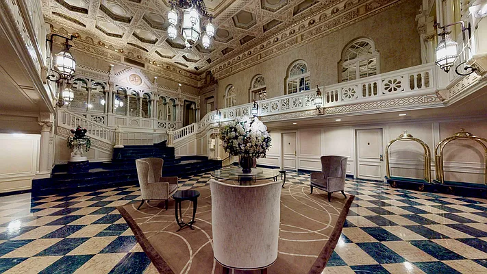 Rented by Compass | media 28