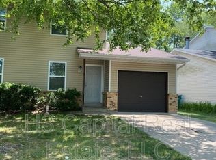 110 Sunnyside St #B, O'Fallon, IL 62269