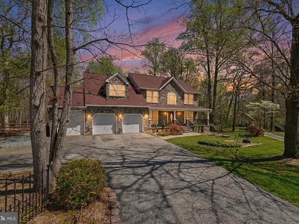 1107 Cordero Ct, Pasadena, MD 21122