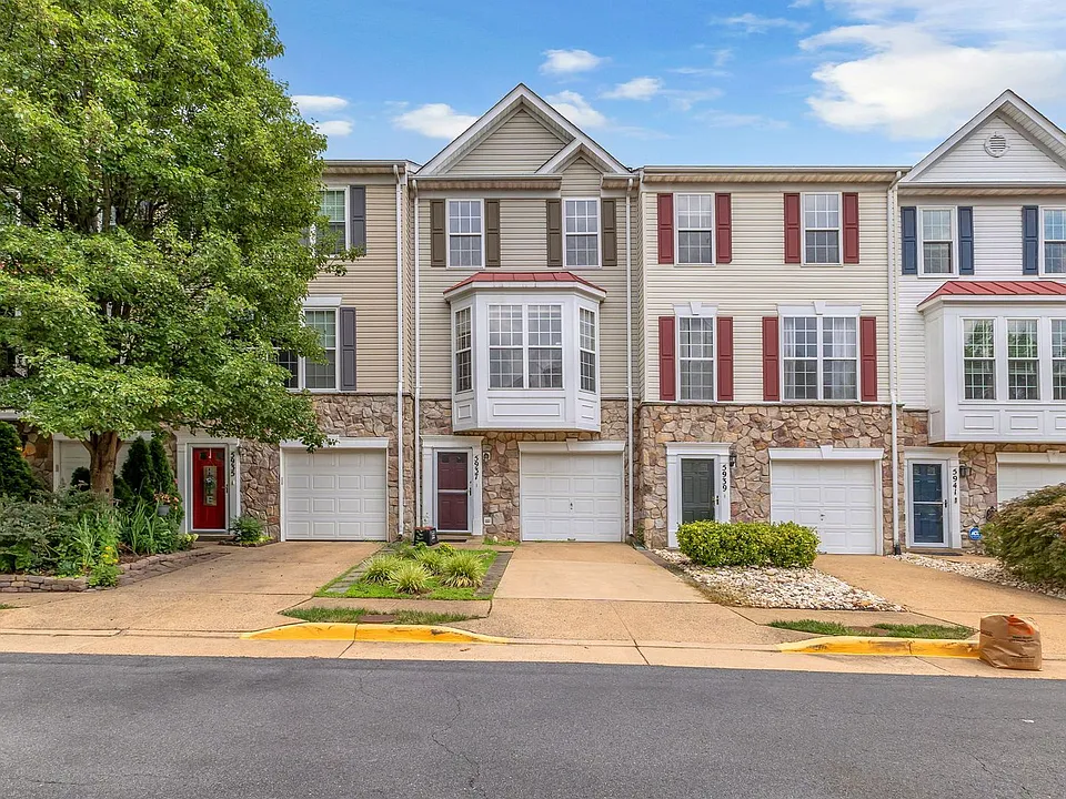 5937 Kirkcaldy Ln