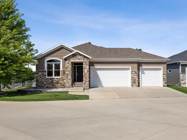 4245 Coventry Dr S, Fargo, ND 58104