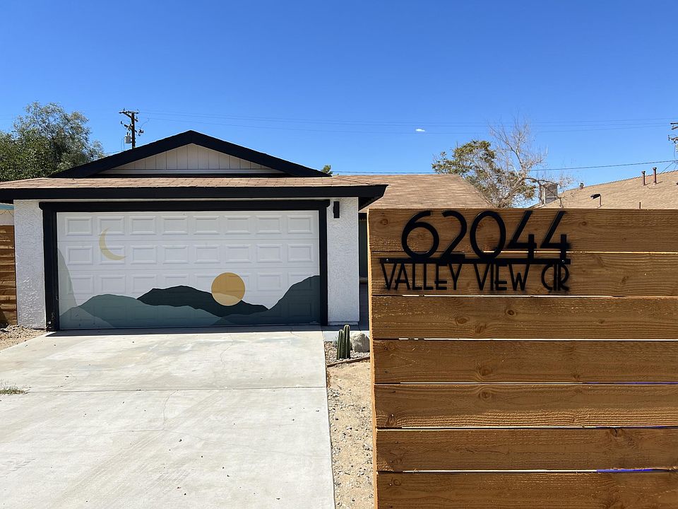 1st image of 62044 Valley View Cir