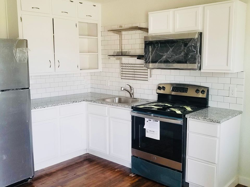 1st image of 1109-1111 S 11th St #1109