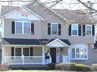 4 Sunset Dr, Bernardsville, NJ 07924