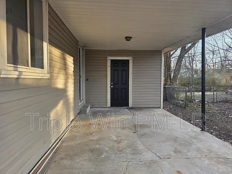 109 Farmere Cir — Photo 6