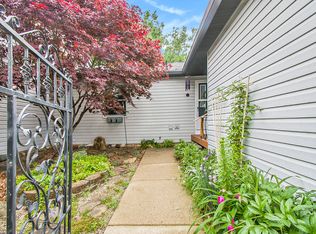 7579 Radcliffe, Brighton, MI 48114