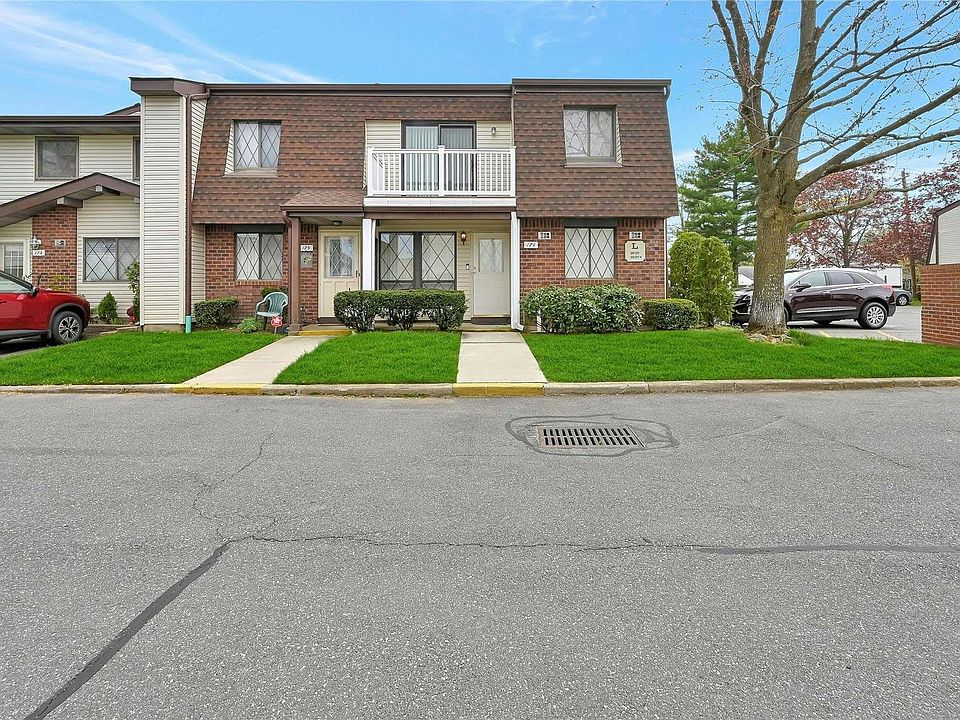 1st image of 174 Cambridge Drive E #1747