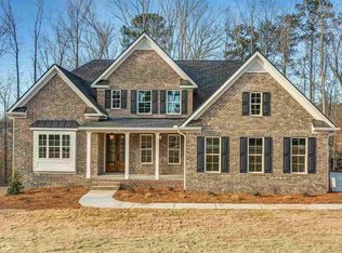 7520 Sunridge Ln, Douglasville, GA 30135