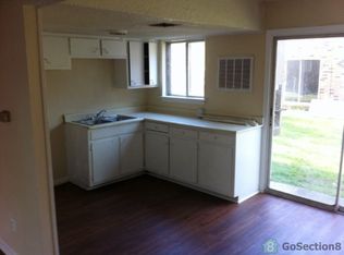 3923 Thomas Rd SW APT 4, Huntsville, AL 35805