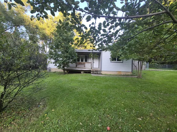 26467 W Grass Lake Rd, Antioch, IL 60002