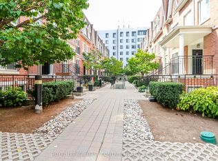 10 Laidlaw St #719, Toronto, ON M6K 1X2