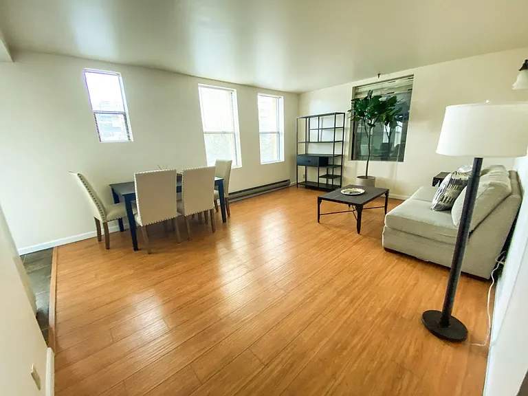 Tuscany Apartments — Photo 46