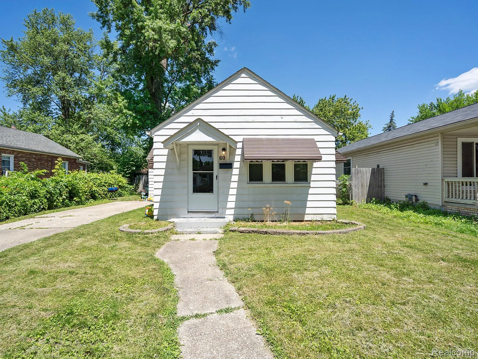 60 W Granet Ave photo 1