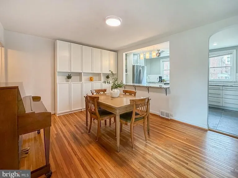 2723 Solly Ave — Photo 5