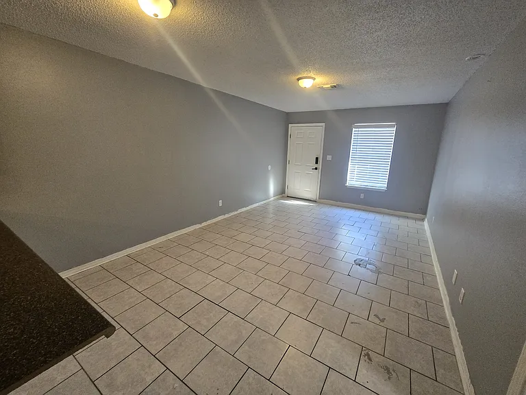 200 E Lakeview Ave #A — Photo 10