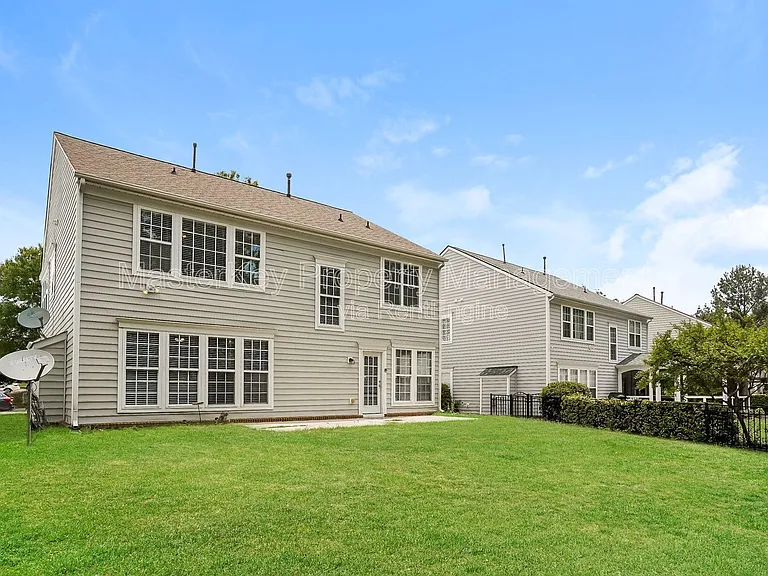 12319 Honeychurch St — Photo 31