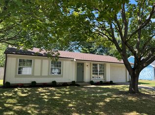 734 Clover Ln, Lafayette, IN 47905