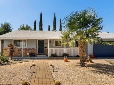 6810 Hogan Dr, Sacramento, CA, 95822