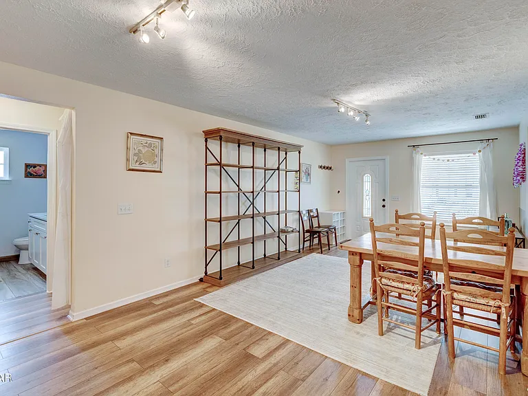 420 Water Oak Cir — Photo 22