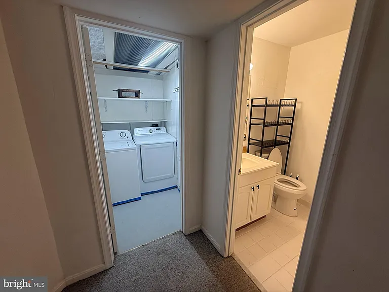 2218 Central Ave #BASEMENT — Photo 10