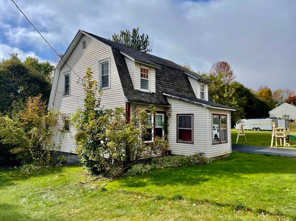 201 Smith St, Dannemora, NY 12929