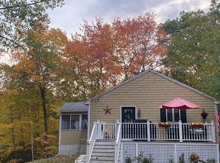 34 Old Turnpike Rd, Nottingham, NH 03290