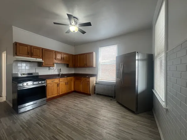 1606 S Austin Blvd #2, Cicero, IL 60804