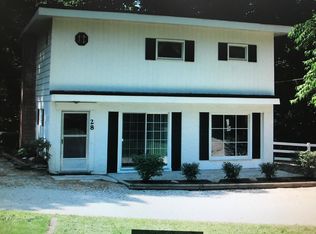 28 Cox Dr, Cuyahoga Falls, OH